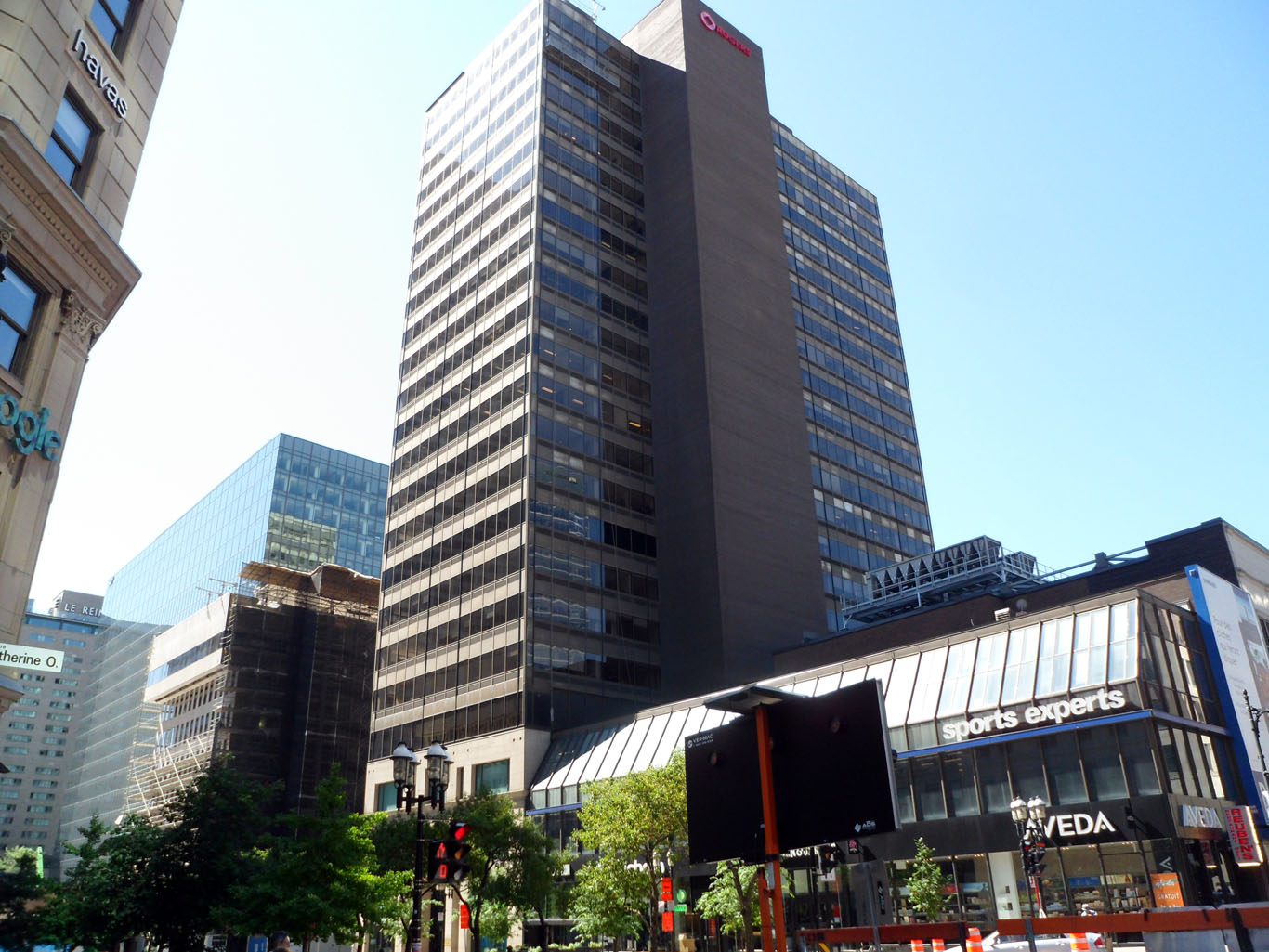 Regus - 1200 McGill College